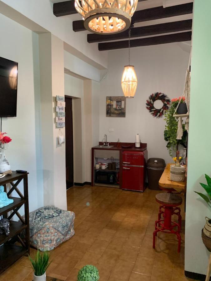 The Suites & Vintage Apartment At Casa Of Essence In Heart Of Old サンジョアン エクステリア 写真