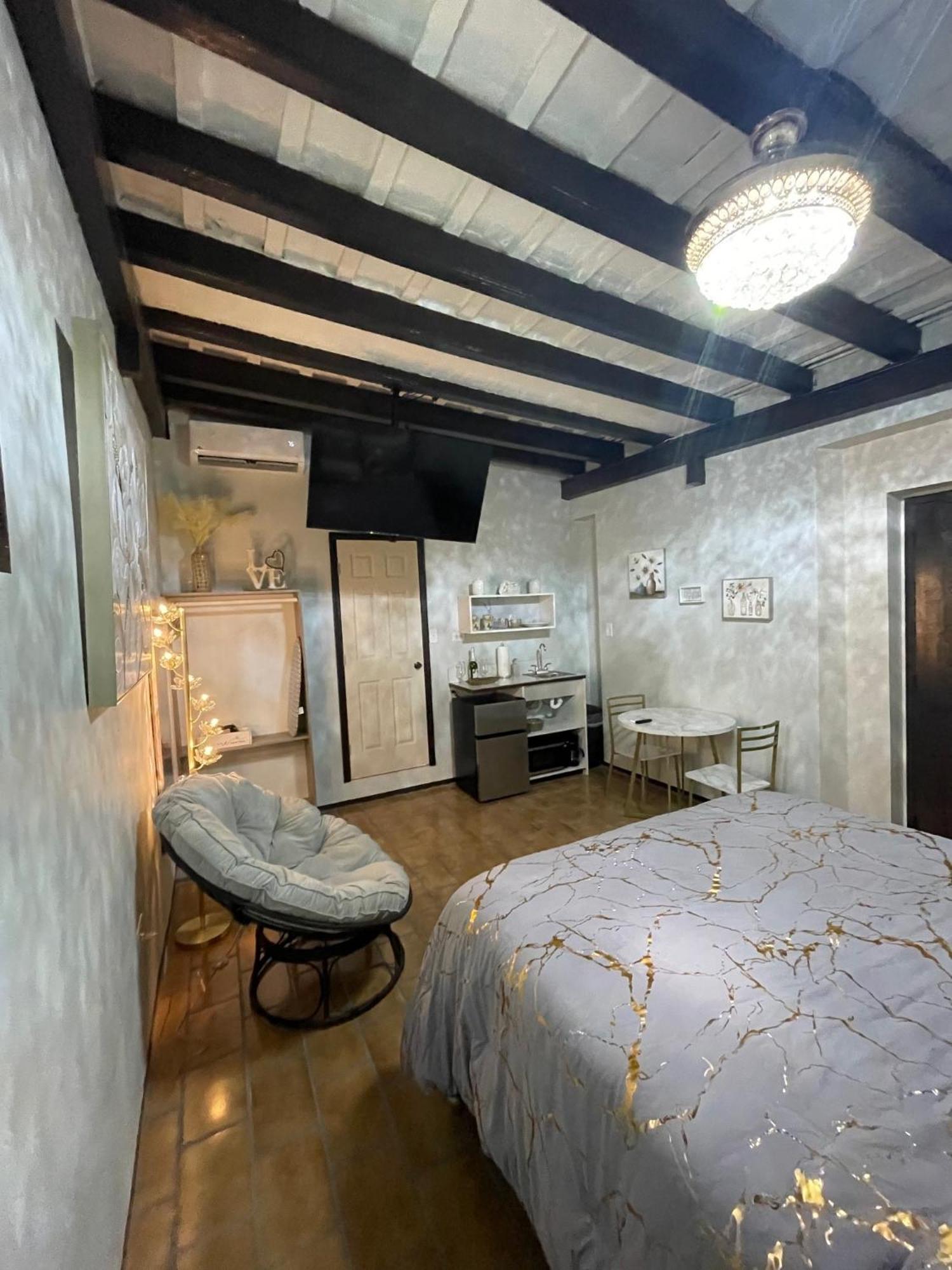 The Suites & Vintage Apartment At Casa Of Essence In Heart Of Old サンジョアン エクステリア 写真