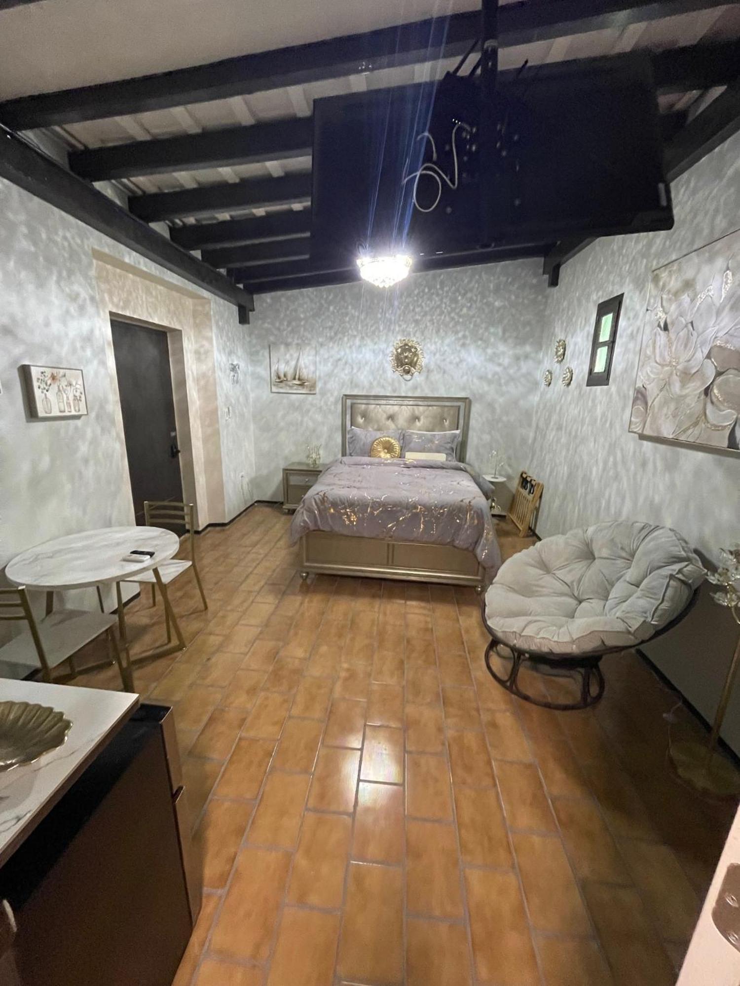The Suites & Vintage Apartment At Casa Of Essence In Heart Of Old サンジョアン エクステリア 写真